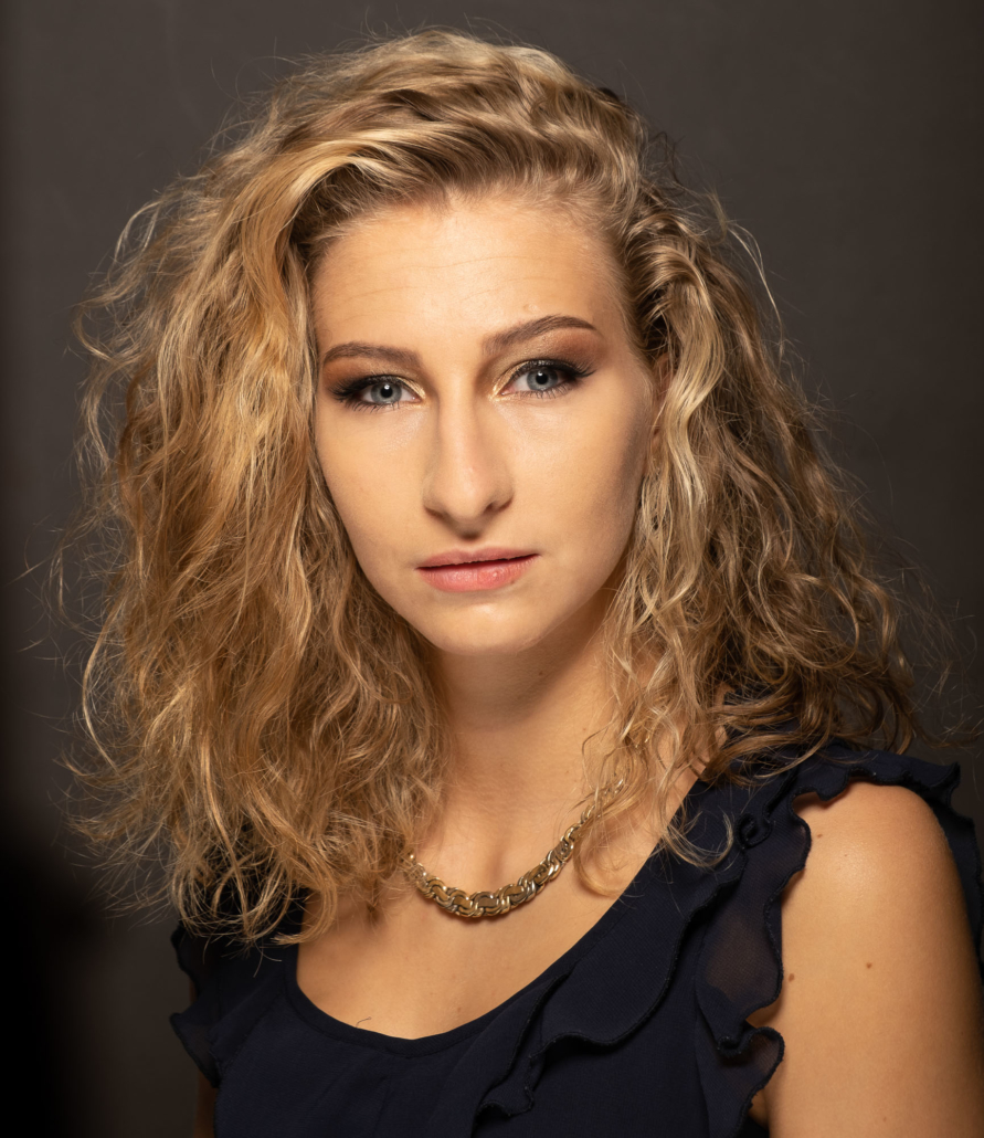 2000px 72ppi q8_Portrait_PPF_klassisch__DSF0716